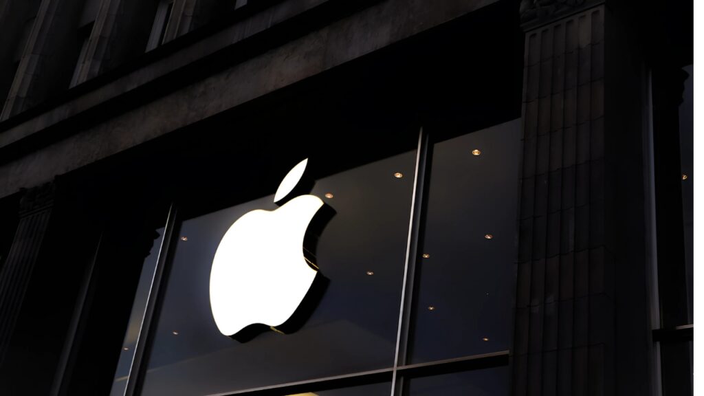 Apple is Hiring Software Engineers and AI Interns