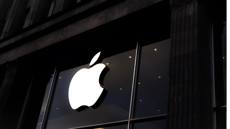 Apple is Hiring Software Engineers and AI Interns