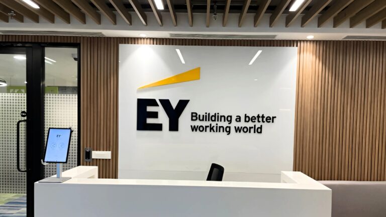 EY Hiring for Data and Analytics Role